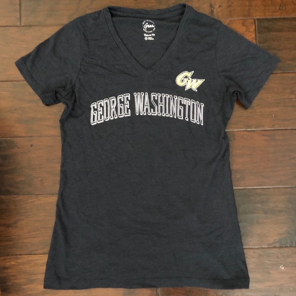 NWOT GW SHIRT